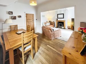 Sitting room/dining area- click for photo gallery